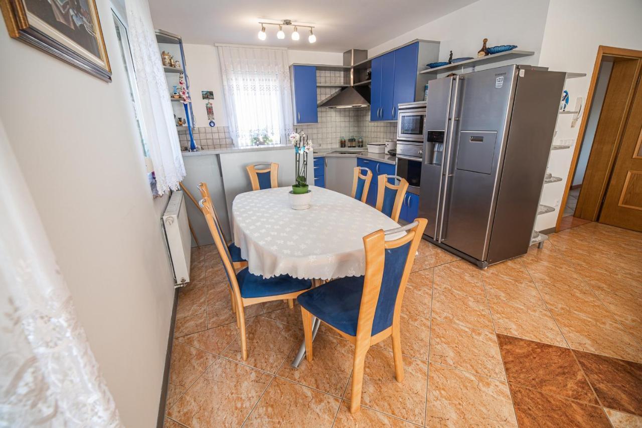 Apartment Zelimlje Skofljica Номер фото